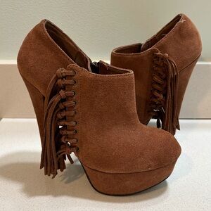 Bebe Fringe Suede Booties Heels Women’s Size 5 1/2